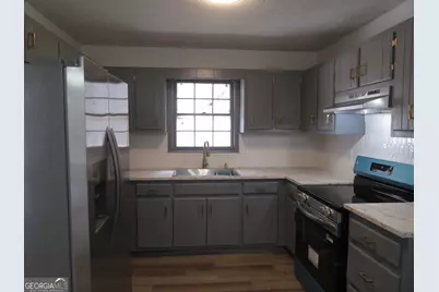 613 Windsor Drive SE, Conyers, GA 30094 - Photo 3