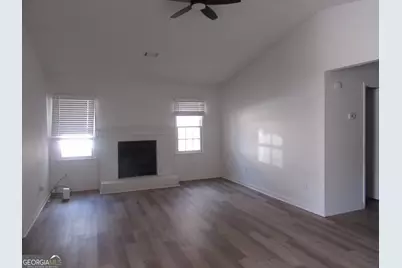 613 Windsor Drive SE, Conyers, GA 30094 - Photo 9