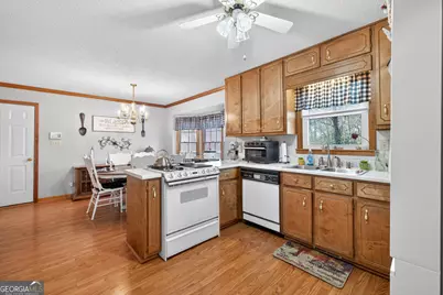 196 Regal Way W, McDonough, GA 30253 - Photo 17