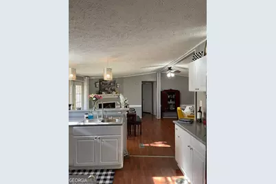 5859 Lake Sinclair Drive, Sparta, GA 31087 - Photo 23