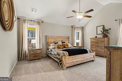 994 Lakeview Drive, Commerce, GA 30529 - Photo 17