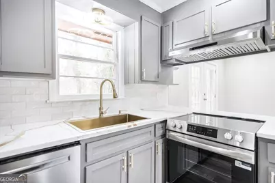 2315 Silver Pines Drive, Macon, GA 31206 - Photo 13