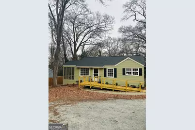 624 W Howell Street, Hartwell, GA 30643 - Photo 3