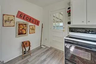 624 W Howell St, Hartwell, GA 30643 - Photo 17