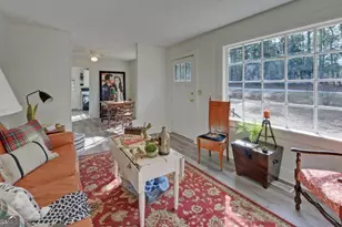 624 W Howell St, Hartwell, GA 30643 - Photo 9