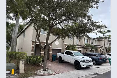 22569 SW 89th Place, Cutler Bay, FL 33190 - Photo 3