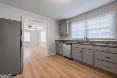 56 East Avenue, Rossville, GA 30741 - Photo 9