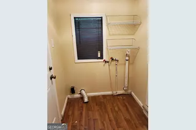 902 Martin Luther King Jr Boulevard, Darien, GA 31305 - Photo 5