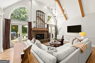 370 Woodcreek Ln, Fayetteville, GA 30215 - Photo 23