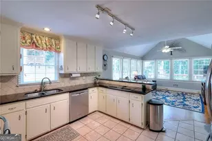 1195 Haverhill Trail, Lawrenceville, GA 30044 - Photo 9