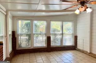 2560 Wood Valley Dr, East Point, GA 30344 - Photo 15