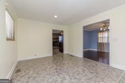 307 Johnson Street, La Fayette, GA 30728 - Photo 9
