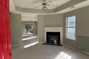 5733 Rockaway Dr, Union City, GA 30291 - Photo 5