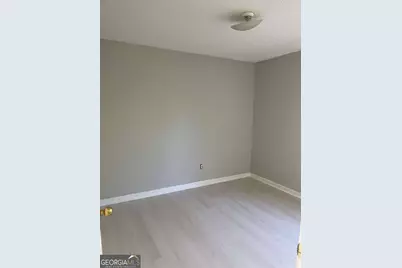 5733 Rockaway Drive, Union City, GA 30291 - Photo 9