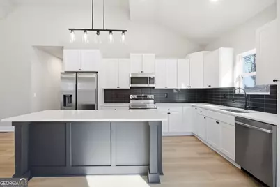 348 Bow Drive, Lavonia, GA 30553 - Photo 11