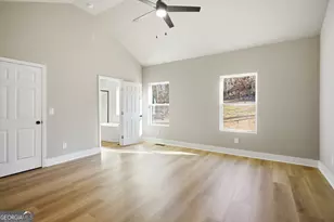 348 Bow Dr, Lavonia, GA 30553 - Photo 17