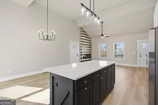 348 Bow Dr, Lavonia, GA 30553 - Photo 13