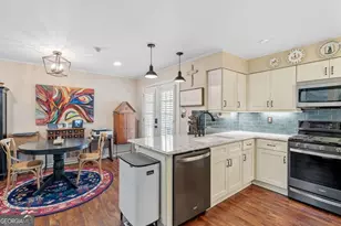 1051 Club Pl NE, Brookhaven, GA 30319 - Photo 11