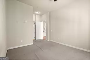 711 Cosmopolitan Dr NE, Atlanta, GA 30324 - Photo 17