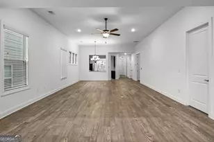 321 Cottonwood Cir, Peachtree City, GA 30269 - Photo 15