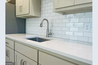 105 Gardenia Lane #105A, Lagrange, GA 30240 - Photo 9