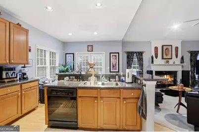 632 Grande View, Stone Mountain, GA 30087 - Photo 13