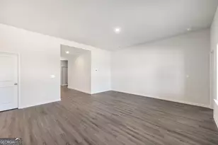 110 Bulloch Ct, Byron, GA 31008 - Photo 7