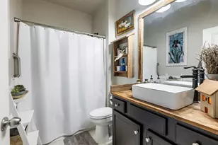 820 Lakeview Bend Cir, Jefferson, GA 30549 - Photo 29