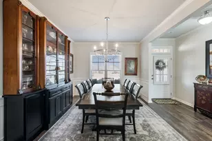 820 Lakeview Bend Cir, Jefferson, GA 30549 - Photo 7