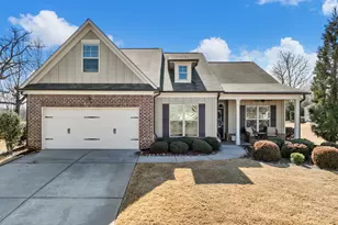 820 Lakeview Bend Cir, Jefferson, GA 30549 - Photo 1