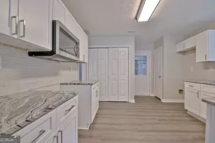 85 Holly Springs Rd, Sharpsburg, GA 30277 - Photo 3