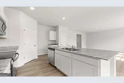 8195 Elkhorn Drive, Fairburn, GA 30213 - Photo 7