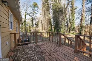 1826 County Line Rd SW, Atlanta, GA 30331 - Photo 31