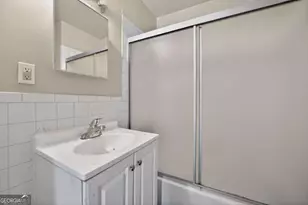 1826 County Line Rd SW, Atlanta, GA 30331 - Photo 13