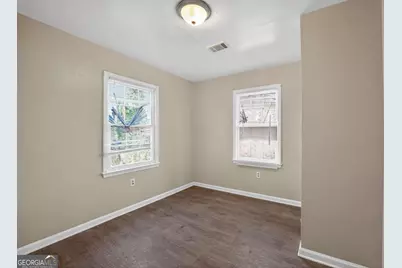 1826 County Line Road SW, Atlanta, GA 30331 - Photo 15