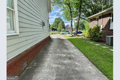 1594 Hardin Avenue, College Park, GA 30337 - Photo 3