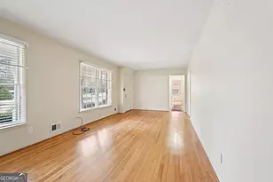 220 Jade Cove Dr, Roswell, GA 30075 - Photo 7