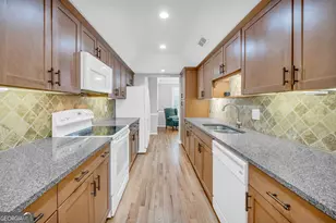 3252 Clairmont North NE NE, Brookhaven, GA 30329 - Photo 13