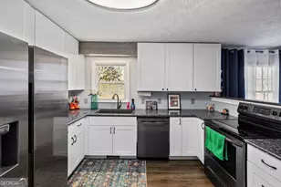 618 Welcome To Arnco Rd, Newnan, GA 30263 - Photo 15