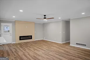 4525 Creekwood Circle NW, Kennesaw, GA 30152 - Photo 9