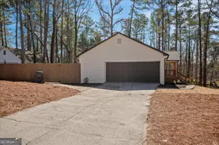 4525 Creekwood Circle NW, Kennesaw, GA 30152 - Photo 5