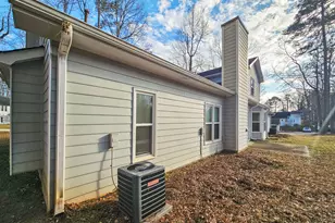 1075 To Lani Dr, Stone Mountain, GA 30083 - Photo 15