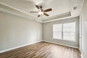 1075 To Lani Dr, Stone Mountain, GA 30083 - Photo 9