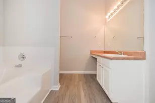 602 Robin Ridge, Stone Mountain, GA 30087 - Photo 11