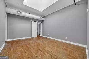565 Poplar St, Macon, GA 31210 - Photo 17