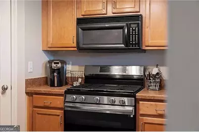 1964 Lakeshore Overlook Circle NW, Kennesaw, GA 30152 - Photo 7