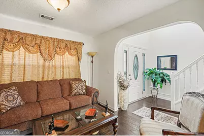 10733 James Drive, Jonesboro, GA 30238 - Photo 5