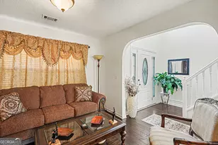 10733 James Dr, Jonesboro, GA 30238 - Photo 5