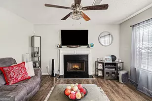 10733 James Dr, Jonesboro, GA 30238 - Photo 7