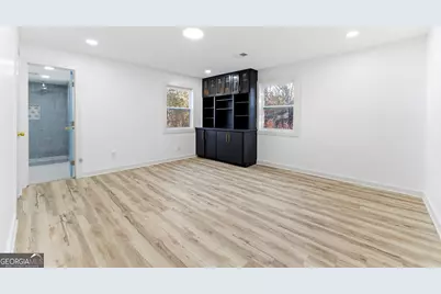 2103 Arlington Circle, Atlanta, GA 30318 - Photo 13